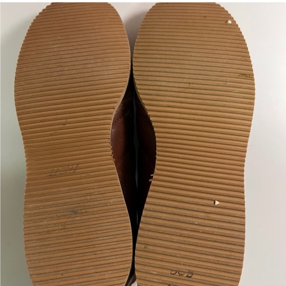 RARE orange tab Levi’s shoes - Picture 3 of 5